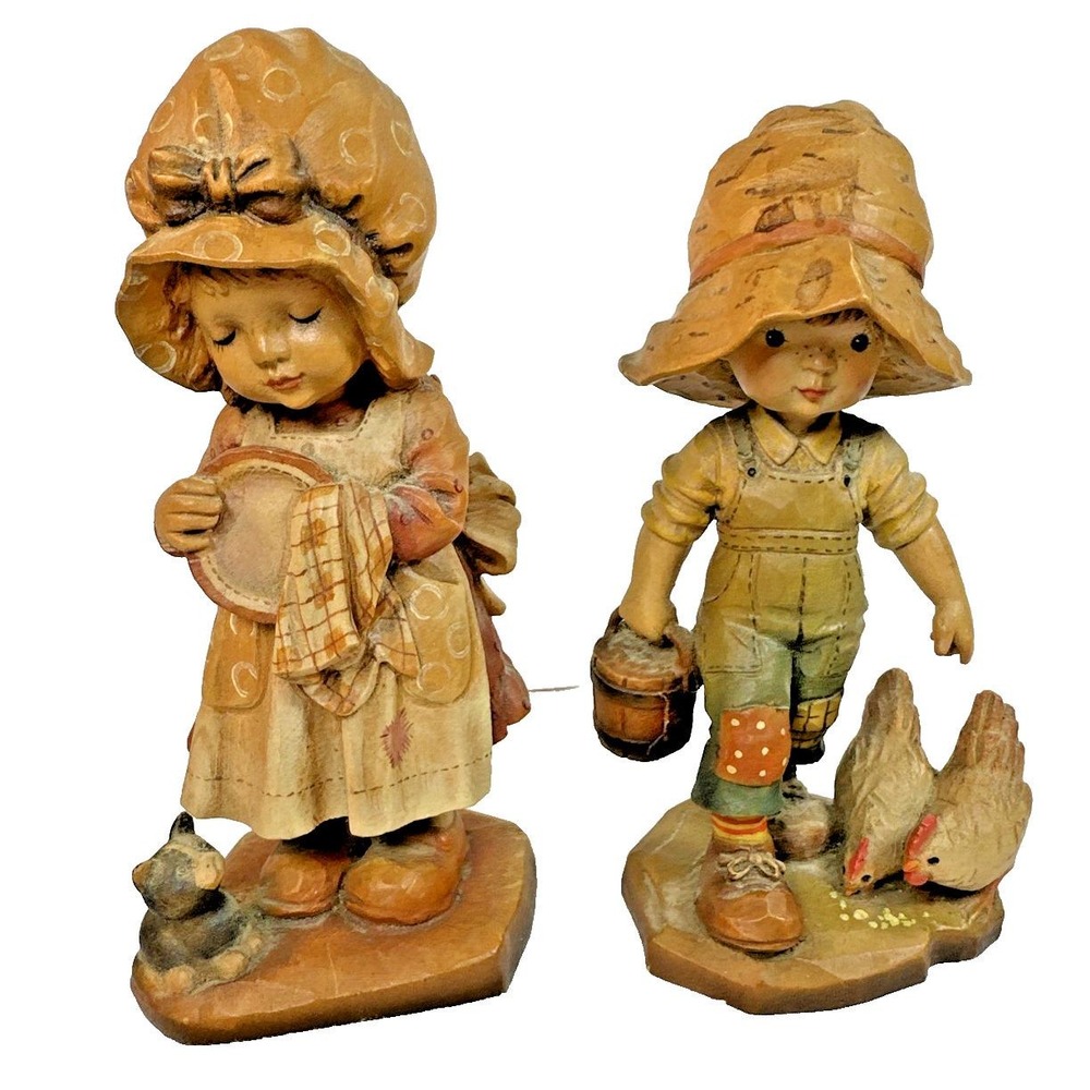 Pair Signed ANRI Sarah Kay Wood Figurines Morning Chores & Helping Mother 1983